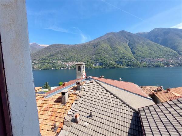 MERAVIGLIOSA VISTA LAGO!