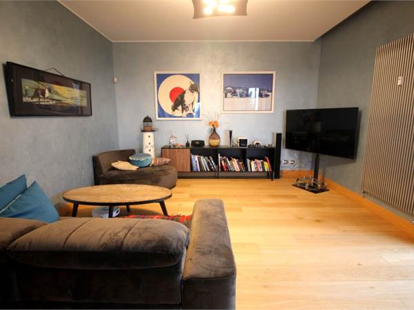 2 locali in vendita a Como