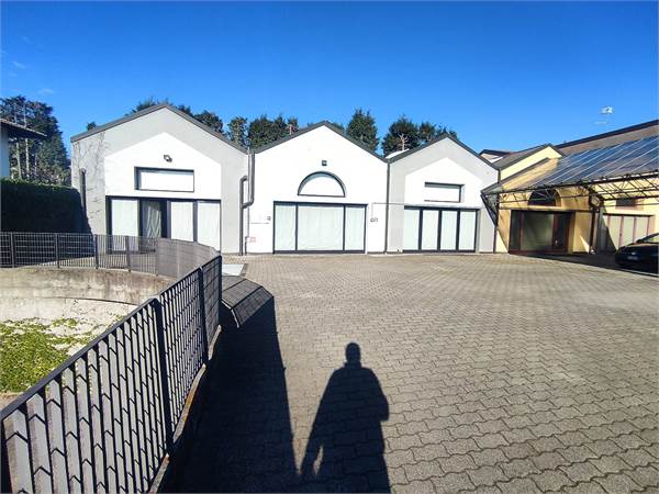 Negozio in vendita a 