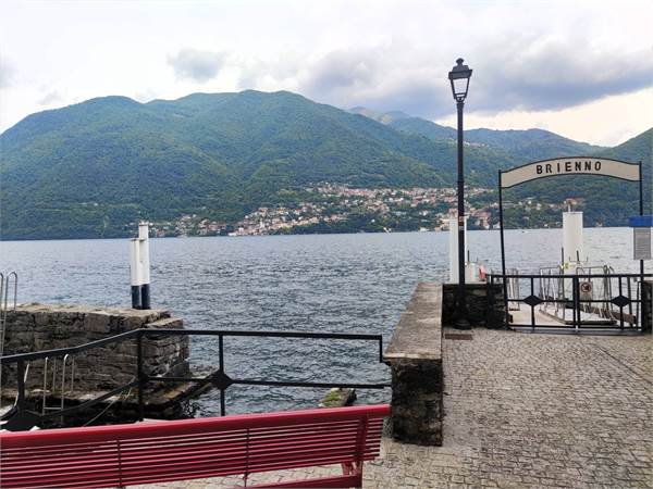 Porzione di Casa in vendita a Brienno